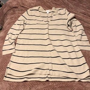 Old navy sweater
